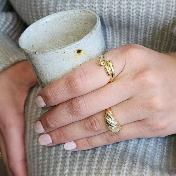 Size 10 Womens Gold Plated‎ Zircon Dome  Twisted Ring - Picture 7 of 15